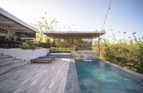Buenos Aires Maison | 2 Bedroom House with Spacious Outdoor Area and pool