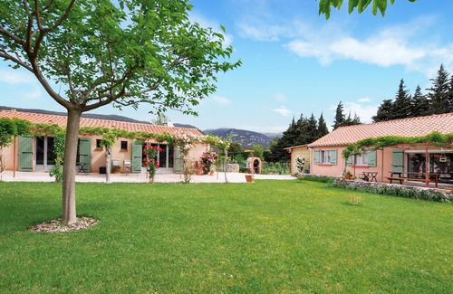 Caudies-de-Fenouilledes Maison | 2 bedroom accommodation in Caudiès-de-Fenouillède