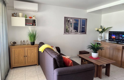 Santa-Lucia-di-Moriani Appartement | Vrbo Property