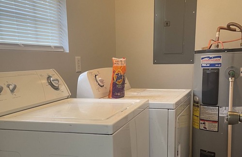 Waycross Appartement | 2 bedroom 2 bath home away from home apt