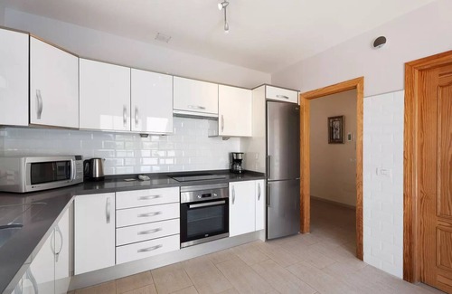 San Miguel de Abona Villa | Villa de 2 chambres et 2 salles de bains avec piscine chauffée et télévision britannique et Internet Wifi gratuit