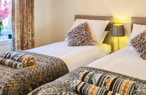 South Queensferry Cottage | 2 bedroom accommodation in South Queensferry