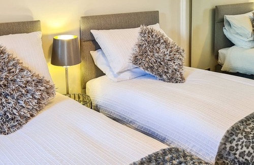 South Queensferry Cottage | 2 bedroom accommodation in South Queensferry