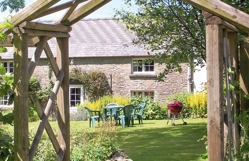 Cenarth Cottage | 2 chambres logement dans Penrherber, Newcastle Emlyn