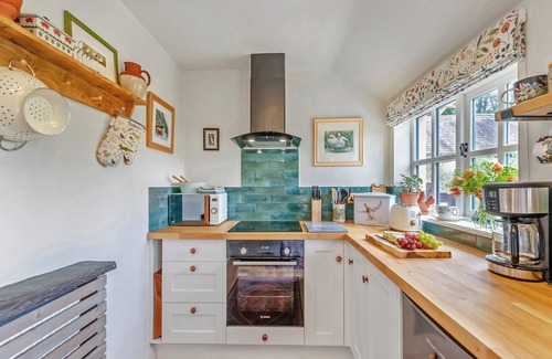 Llandysul Cottage | Chosen for its superb standard of finish with magnificent views across the countryside.