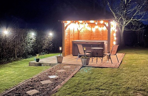 Presteigne Cottage | 2 bedroom accommodation in Knill, near Presteigne