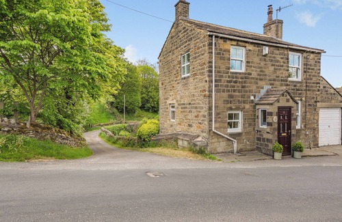 Laycock Cottage | 2 bedroom accommodation in Oakworth