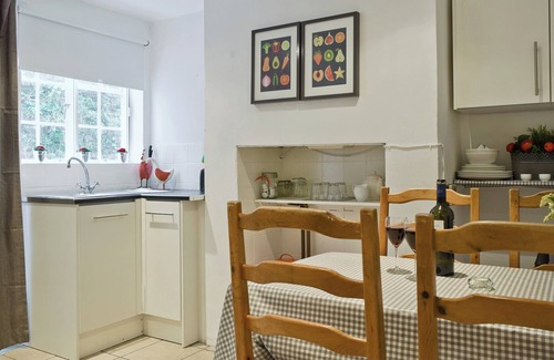 Snowshill Village Cottage | 2 chambres hébergement à Snowshill