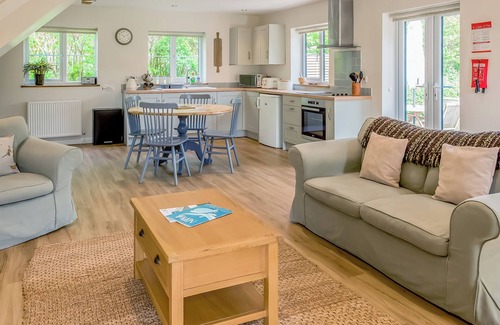 Irstead Cottage | Hébergement 2 chambres à Scottow, près de Coltishall