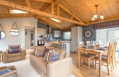 Lauder Chalet De Ski | 2 bedroom accommodation in Lauder