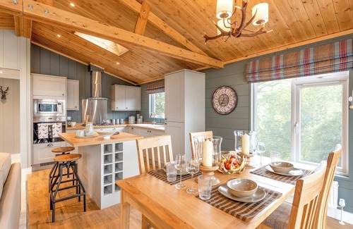 Lauder Chalet De Ski | 2 bedroom accommodation in Lauder