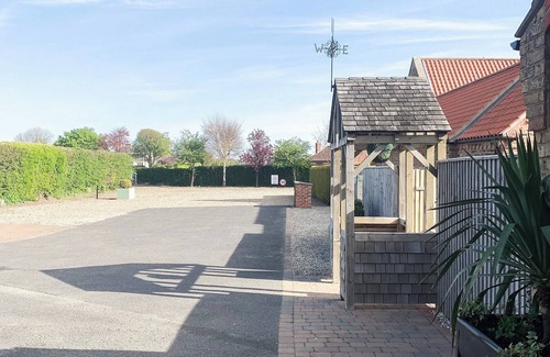North Somercotes Cottage | 2 bedroom accommodation in North Somercotes, Mablethorpe
