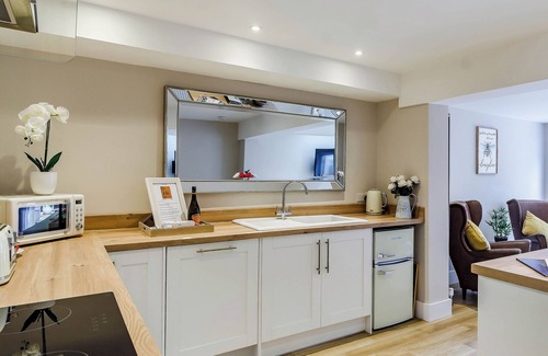 Holt Cottage | 2 bedroom accommodation in Holt