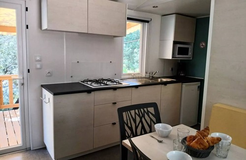Puyloubier Maison | 2-bedroom air-conditioned mobile home for up to 6 people 6 people