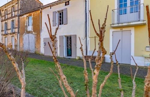 Monpazier Maison | Superbe maison de 2 chambres à.