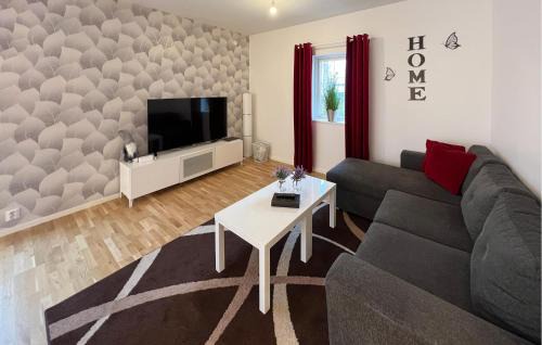 Fylsta Maison | 2 Bedroom Amazing Home In Kumla
