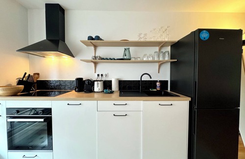 Levallois-Perret Appartement | 2 Bedroom Apartment near Arc de Triomphe Paris by Wild