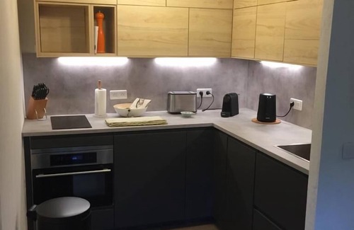 Le Lavandou Appartement | Appartement rénové au rez-de-chaussee dans une maison a La Fossette avec vue mer