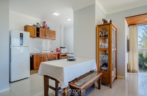 Vila Esperanca Appartement | 2 Bedroom Apartment 260m From the Beach Rib0201