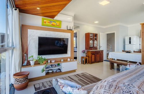 Vila Esperanca Appartement | 2 Bedroom Apartment 260m From the Beach Rib0201