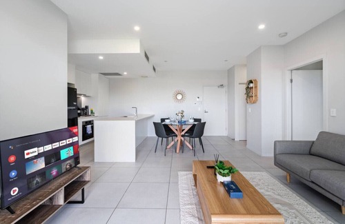 Macgregor Appartement | 2-Bedroom Apartment Balcony Close to All Hotspots