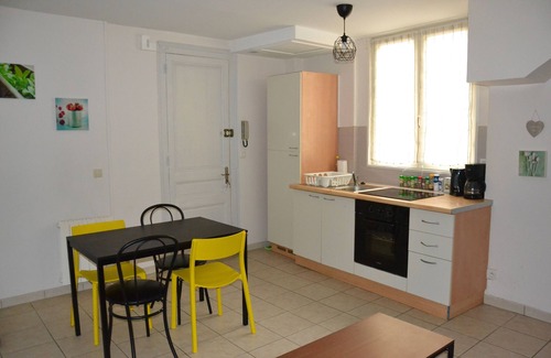 Gare-Jouvenet Appartement | Appart 2 chambres, entre gare SNCF et hypercentre