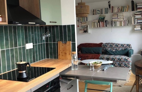 Bagnolet Appartement | Vrbo Property