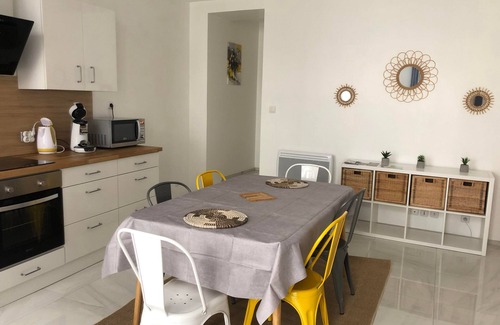 Montbard Appartement | Appartement 2 chambres centre MONTBARD "Chez Delphine et Guillaume"