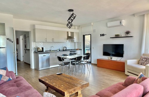 Marmaris City Center Copropriété | 2-bedroom Apartment in Marmaris with AC, WiFi
