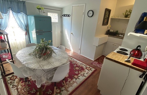 North Bellport Appartement | 2 bedroom apartment minutes away from Gambling, Bars, Restaurants, Water Park...
