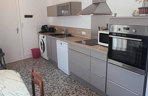 Levroux Appartement | 2 bedroom apartment with private terrace in the heart of Levroux