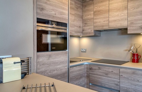 Megeve Appartement | Appartement 2 chambres avec piscine et wifi, proche centre Megève