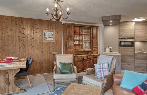 Megeve Appartement | Appartement 2 chambres avec piscine et wifi, proche centre Megève