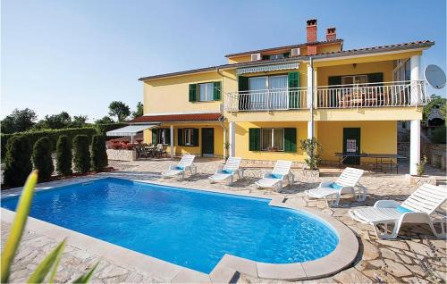 Nedescina Maison | 2 Bedroom Awesome Apartment In Labin