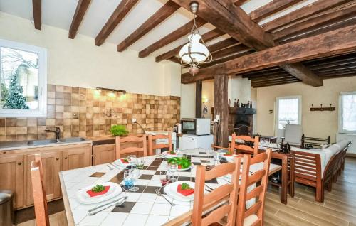 Rubigny Maison | 2 Bedroom Awesome Home In Rubigny