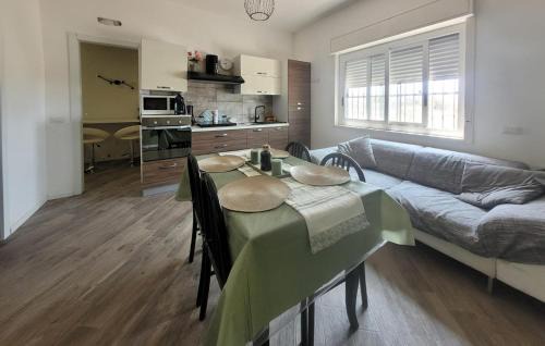 Chiaramonte Gulfi Maison | 2 Bedroom Awesome Home In Comiso