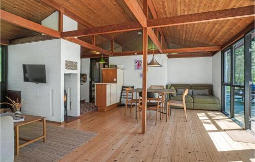 Hoensinge Maison | 2 Bedroom Awesome Home In Vig