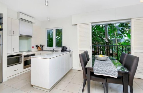 Palm Cove Appartement | Appartement Beach Club 2 chambres avec accès direct à la lagune du complexe