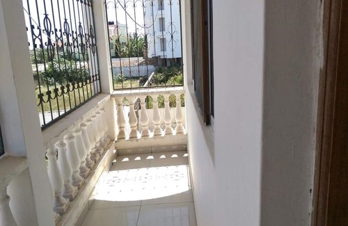 Mombasa Appartement | 3 chambres de tranquillité totale!