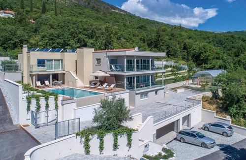 Zagorje Appartement | Appartement confortable à Plomin avec.