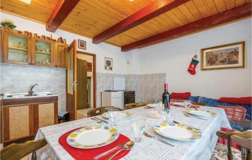 Senj Appartement | 2 Bedroom Beautiful Apartment In Stolac