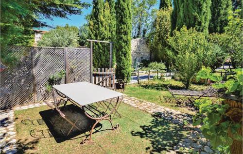 Tavel Maison | 2 Bedroom Beautiful Home In Tavel