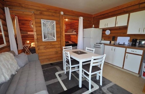 West Central Saskatchewan Cabine | Cabine 2 chambres au Delaronde Resort - Cabine # 4