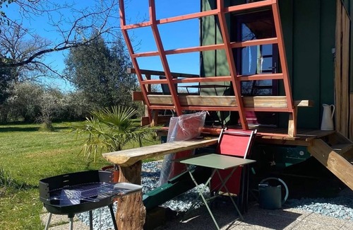 Coulaures Chalet De Ski | 2 bedroom chalet in coulaures