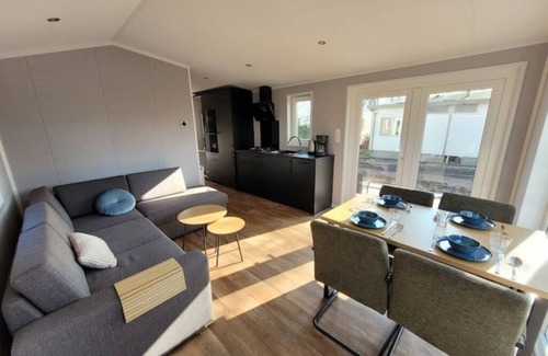 Beerzerveld Chalet De Ski | 2 bedroom chalet in marienberg