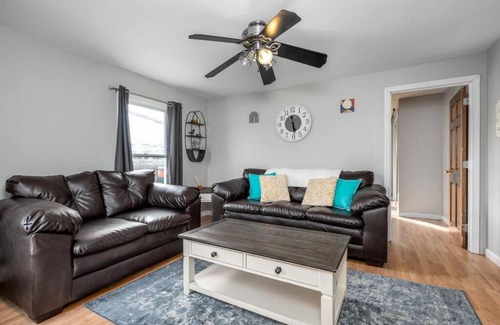 Biddeford Appartement | 2 Bedroom - Close to Local Beaches