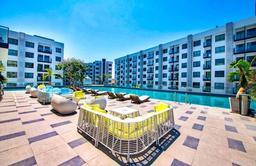 Jomtien Copropriété | 2-bedroom condo in delightful Muang Pattaya with AC, WiFi, fitness room