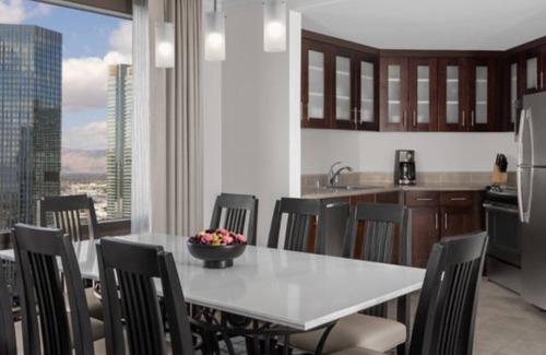 Las Vegas Copropriété | 2 Bedroom Condo, Sleeps 8, at Marriott Grand Chateau Resort!