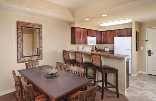 Grand Elk Ranch Copropriété | 2 Bedroom Condo, Sleeps 6, Kitchen, at Rocky Mountain Preserve Resort!