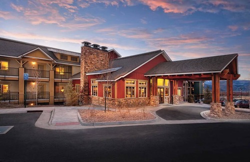 Grand Elk Ranch Copropriété | 2 Bedroom Condo, Sleeps 6, Kitchen, at Rocky Mountain Preserve Resort!